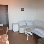 Apartmani Marijan Zavala-Istok